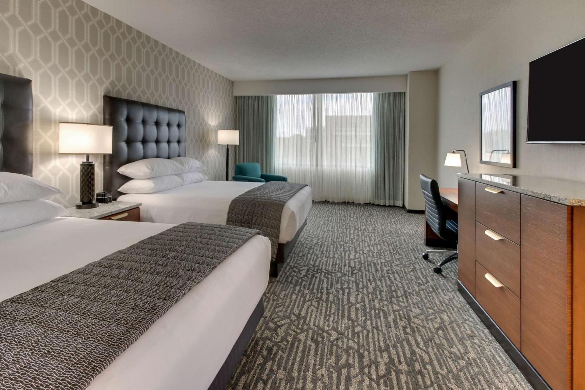 Drury Plaza Hotel Richmond 글렌 앨런 외부 사진