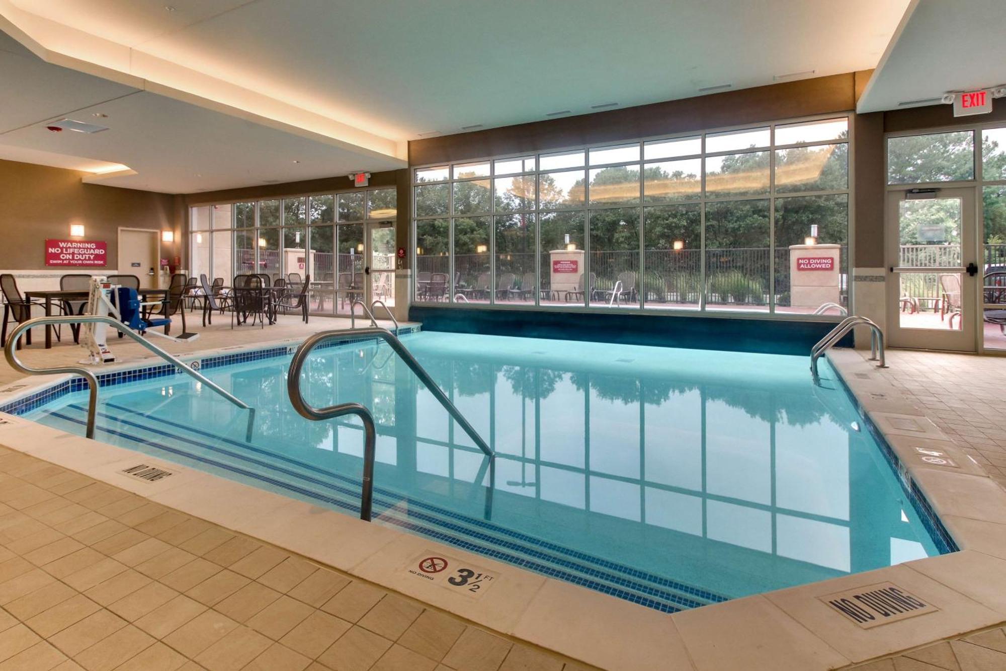 Drury Plaza Hotel Richmond 글렌 앨런 외부 사진