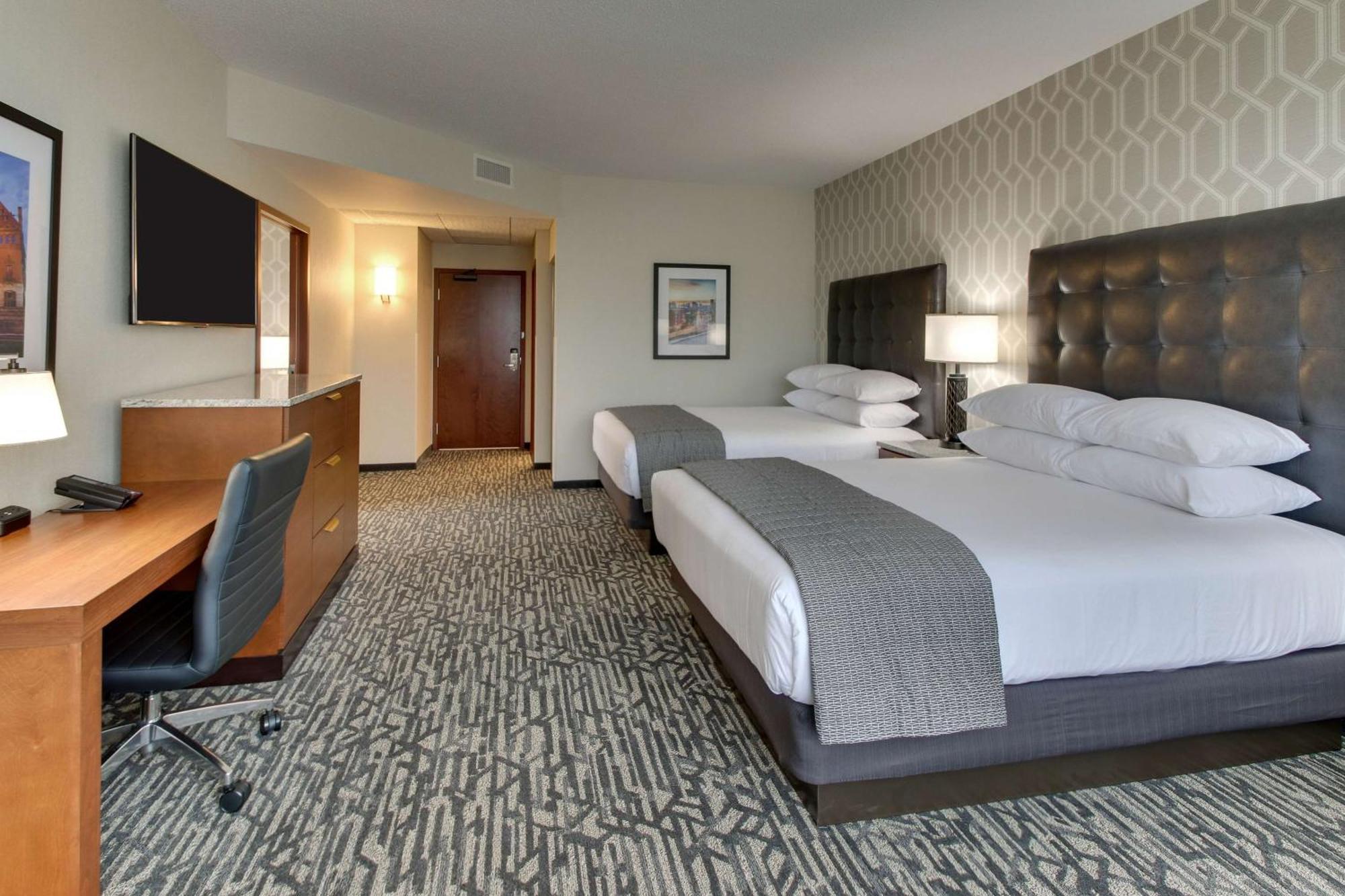 Drury Plaza Hotel Richmond 글렌 앨런 외부 사진