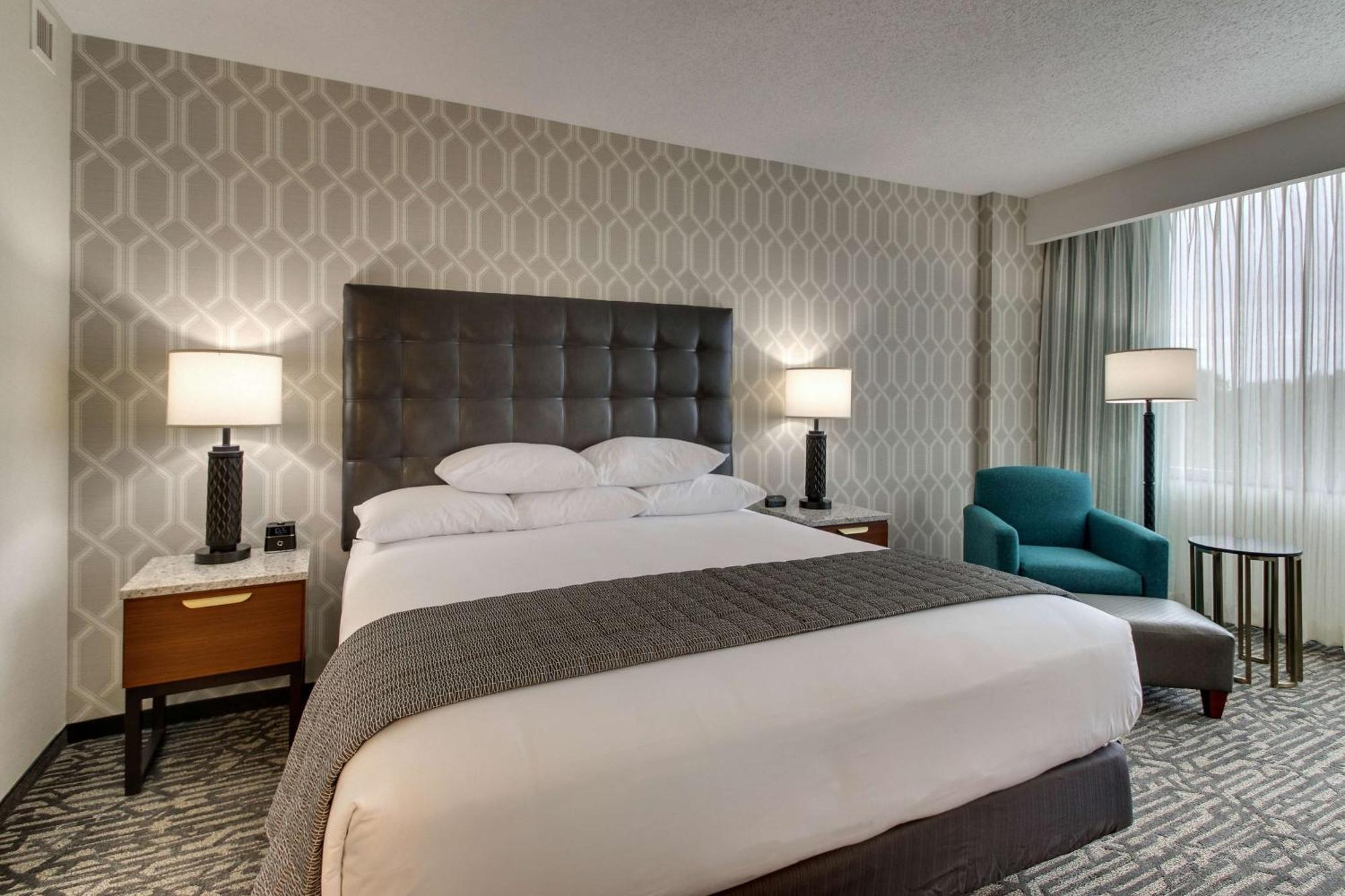 Drury Plaza Hotel Richmond 글렌 앨런 외부 사진