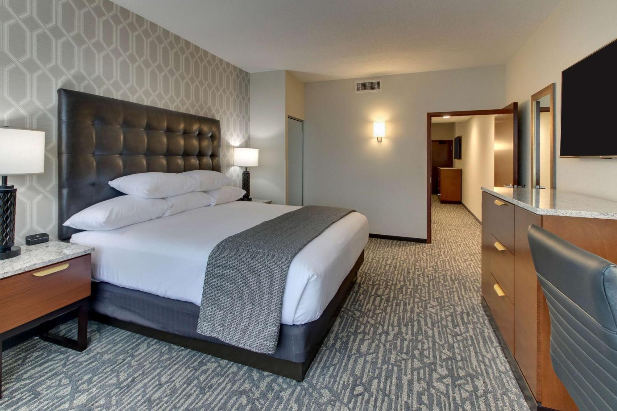 Drury Plaza Hotel Richmond 글렌 앨런 외부 사진
